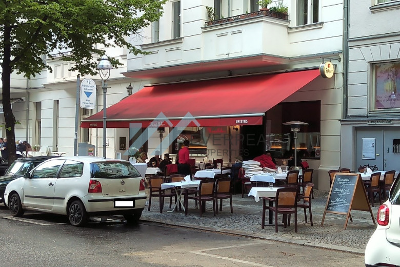 Repräsentative Gewerbeimmobilie mit ikonischem Restaurantstandort in Charlottenburg